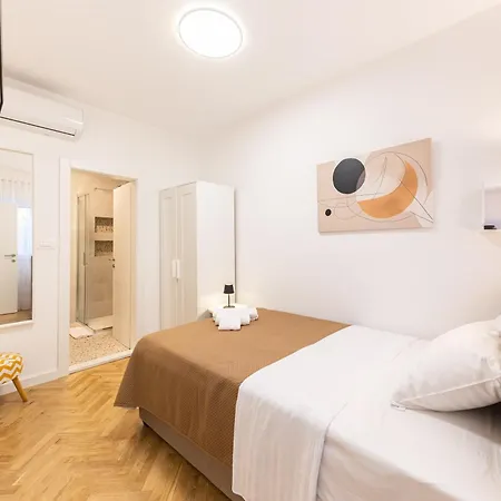 Kastello - Kastel Luksic Apartment
